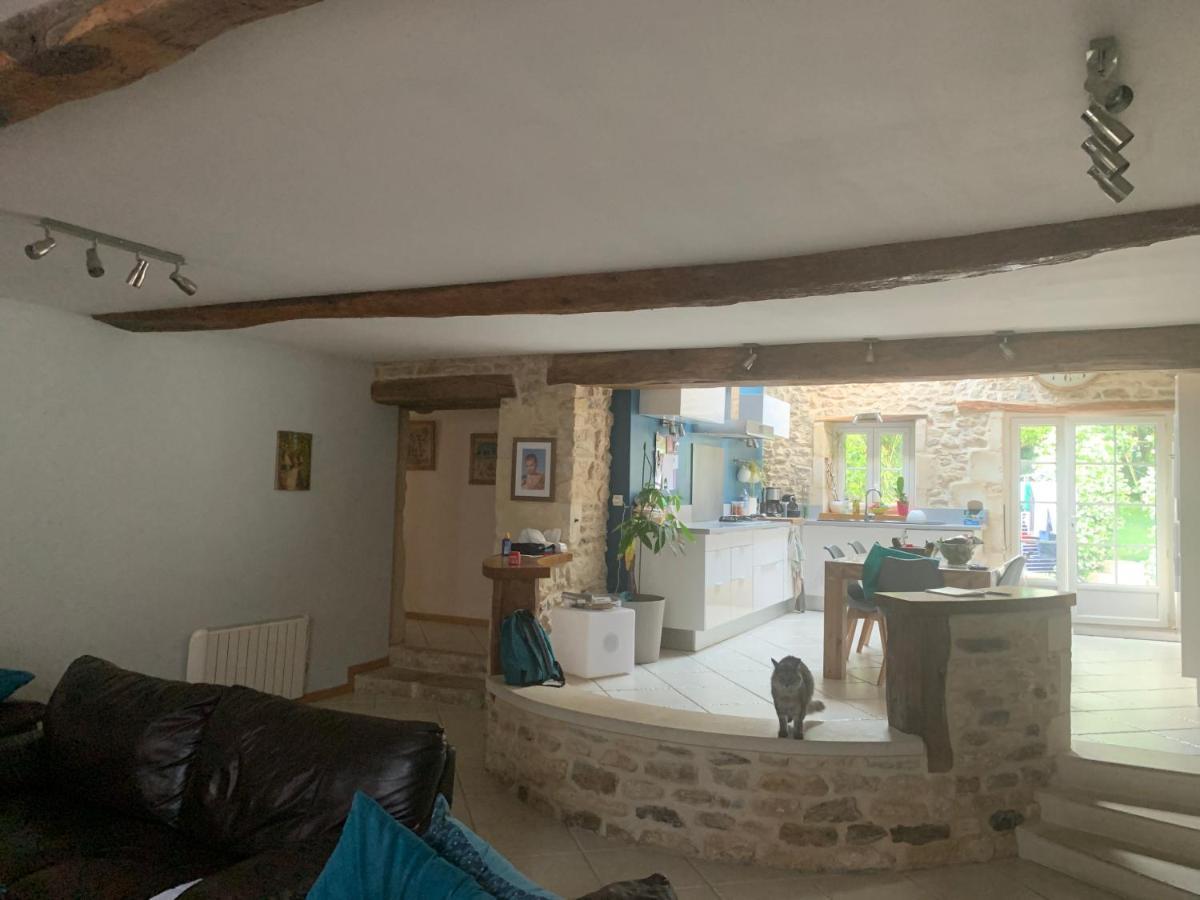 Villa Les 5 Timbres à Montpellier-de-Médillan Extérieur photo