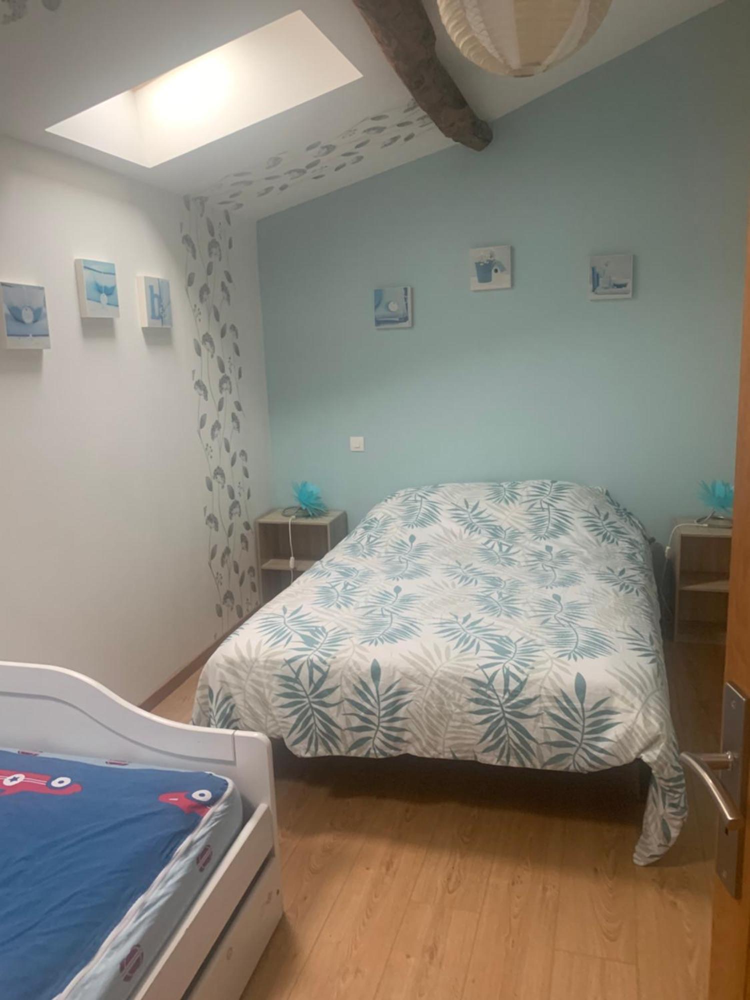 Villa Les 5 Timbres à Montpellier-de-Médillan Extérieur photo